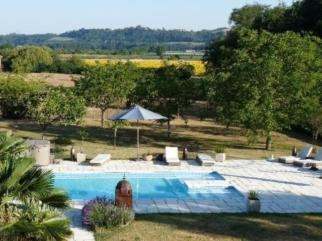 Manoir Des Chanterelles Meauzac Bagian luar foto