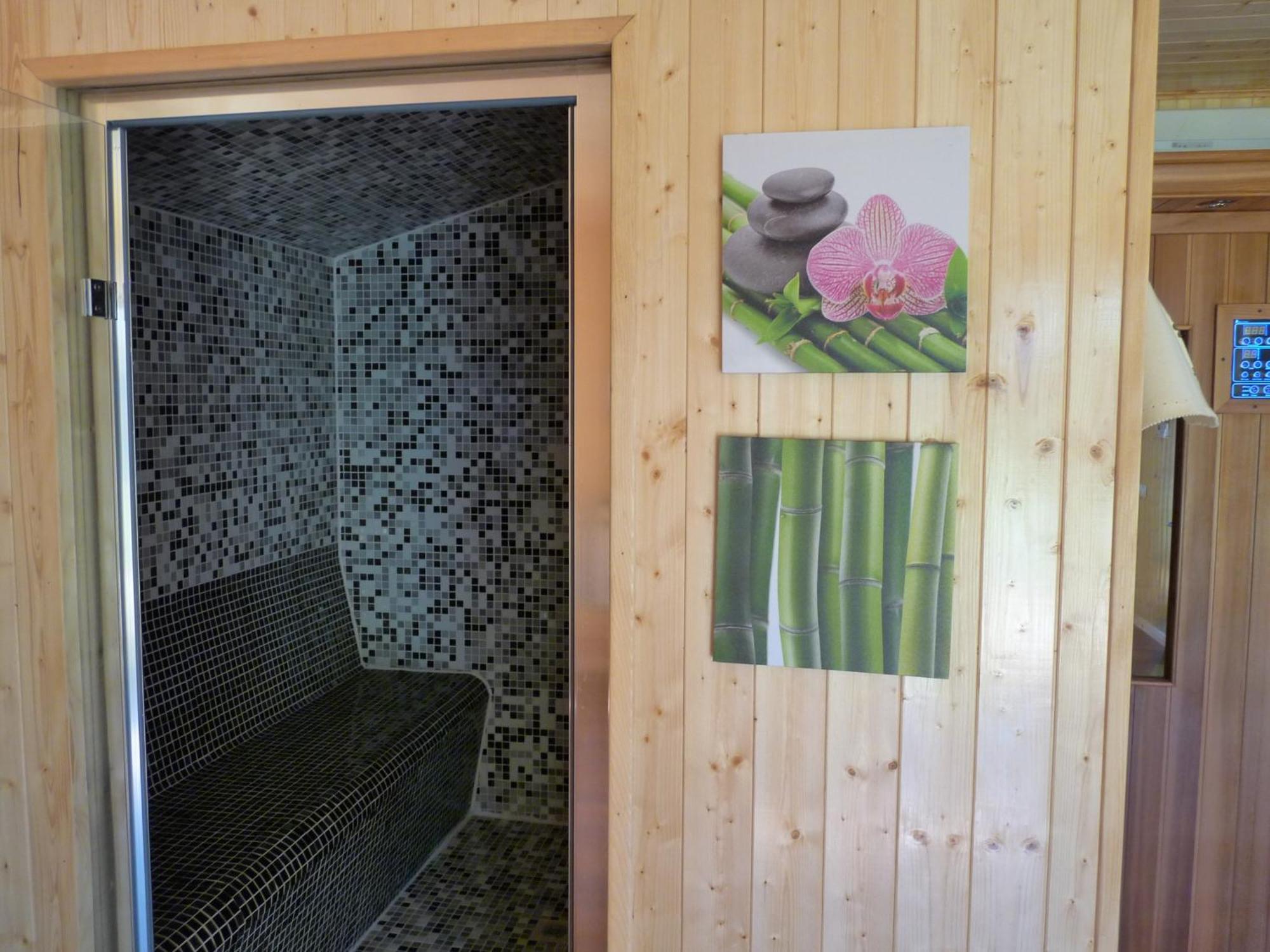 Manoir Des Chanterelles Meauzac Bagian luar foto
