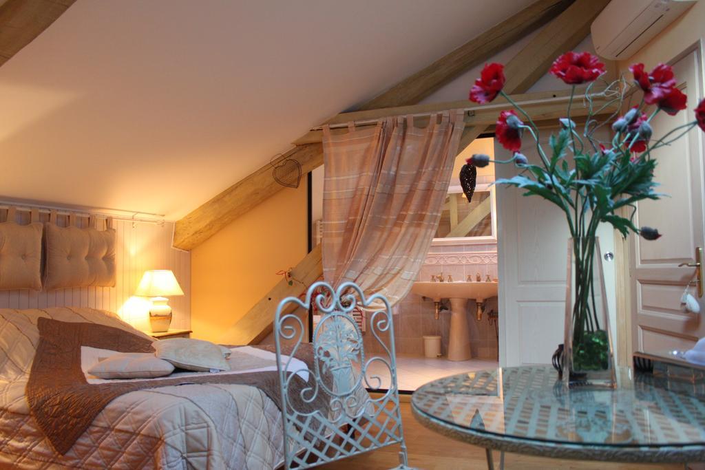 Manoir Des Chanterelles Meauzac Bagian luar foto