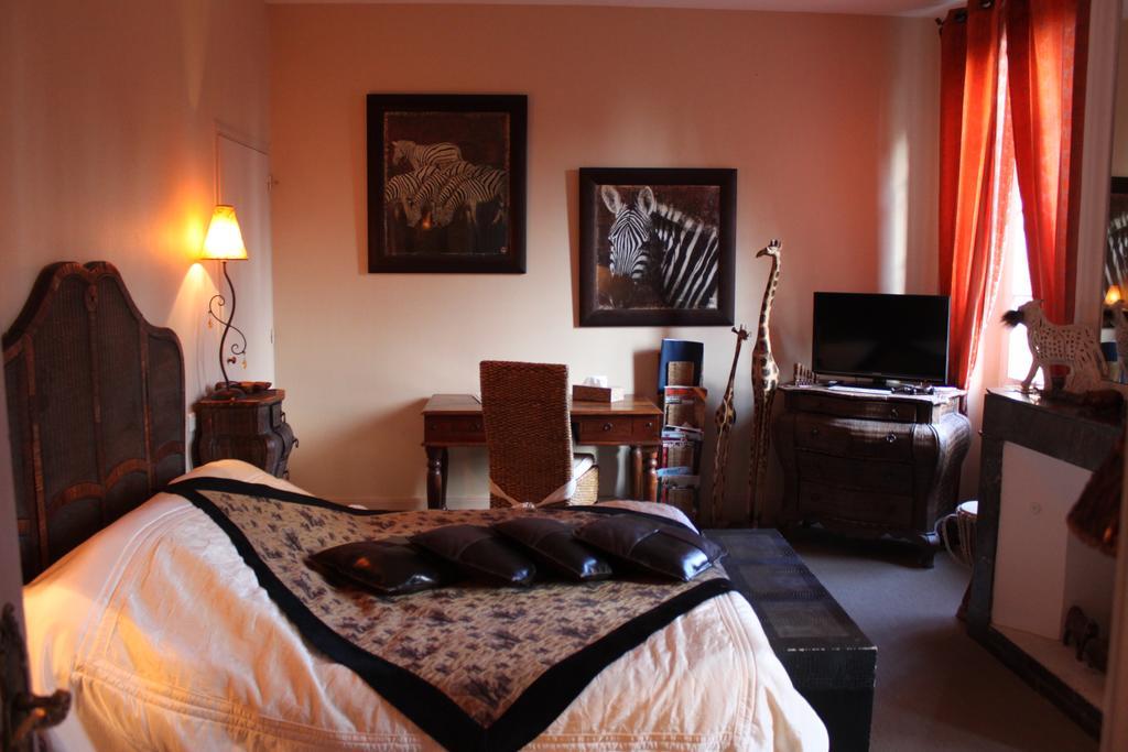 Manoir Des Chanterelles Meauzac Bagian luar foto